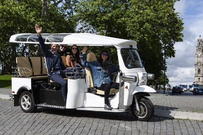 2 Hour Private Tuktuk Tour in Porto to Monastery and Cellars - Serra do Pilar Monastery: UNESCO views from Gaia