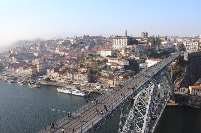 3-Hour Guided Walking Tour of Porto - Dom Luís I Bridge: the photo spot with context