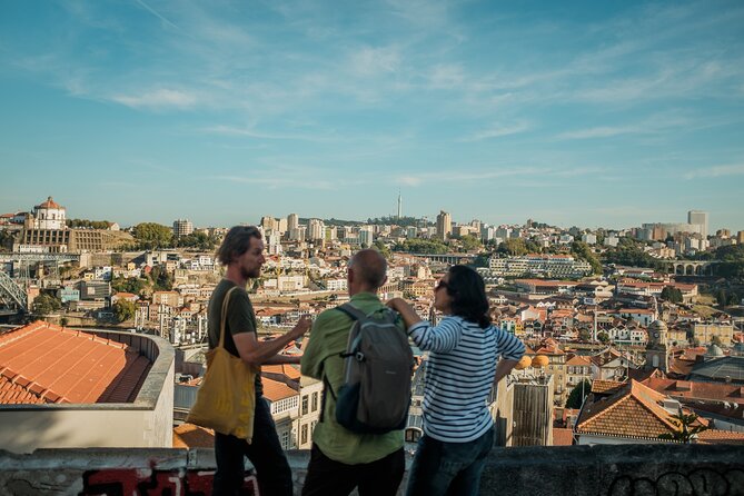 3-hour private guided walking tour of the BEST of Porto - The guide factor: how Jeremy and Oceane change the whole feel
