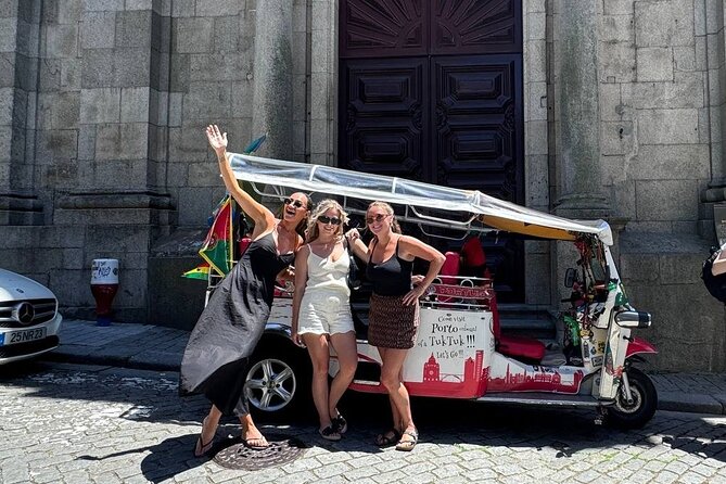 3 Hour Tuk tuk Tour in Porto - Serra do Pilar to Gaia Cais: The Views That Anchor Your Photos