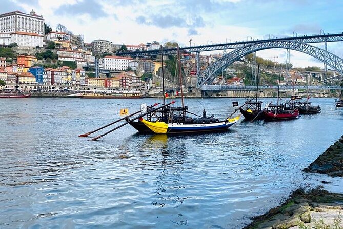 3h30 tour in Porto by Tuk Tuk - Antiga Cadeia da Relação: Learning Why the City Matters