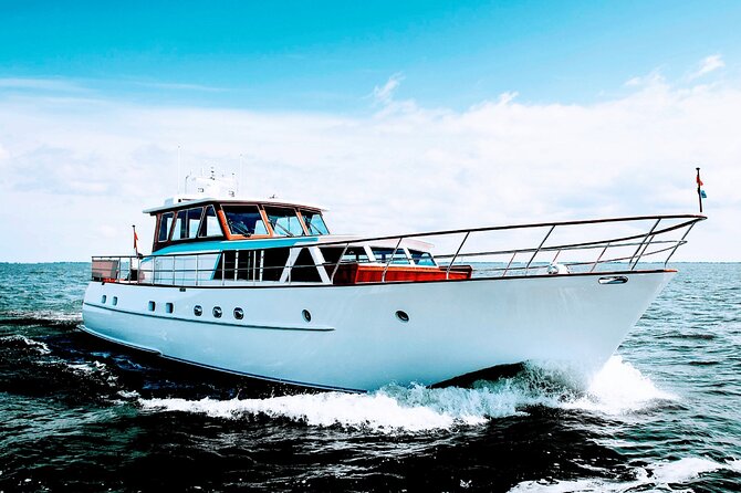 4×4 Douro Wine Tasting Private Tour - Porto pickup at 9:00 am: private door-to-door, with less hassle