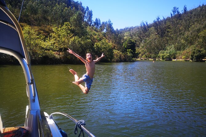 4H Private Boat Trip on the Douro River - Feel the Nature - Key highlights to clock before you go