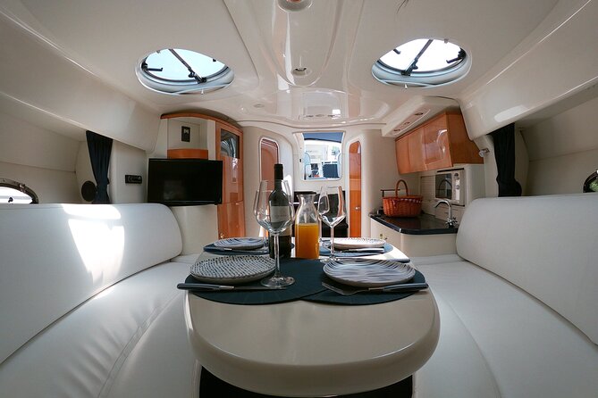 4H Private Boat Trip on the Douro River - Feel the Nature - Serafim and Elisa’s hosting style: flexible, personal, and food-aware