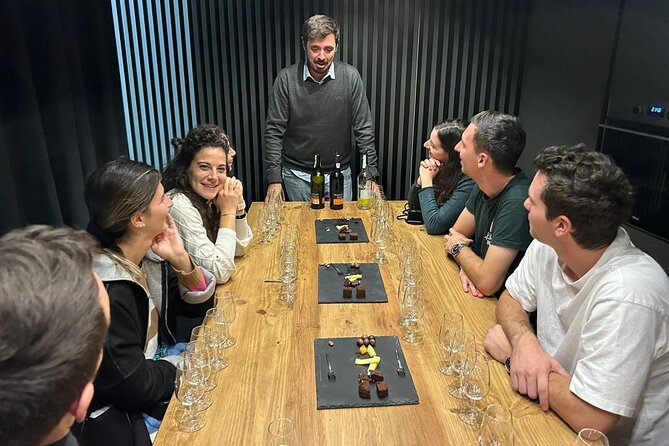 5 Port Wine Tasting with pairings - Who Should Book This Port Tasting (and Who Might Skip It)
