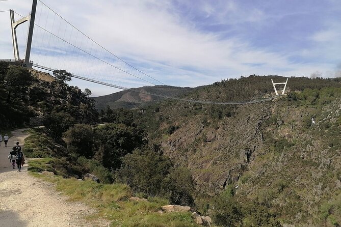 Adventure Paiva Passages: Suspension Bridge and Picnic | Porto - Optional longer walk and why hunger can matter