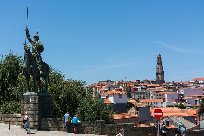 Amazing Secrets of Porto: Self-Guided Puzzle Adventure - Stop 2: Ourivesaria Aliança—goldsmith roots in a multi-floor store