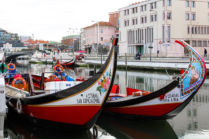 Aveiro Canal Cruise in Traditional Moliceiro Boat - Price Value at $15.66: What You’re Really Buying