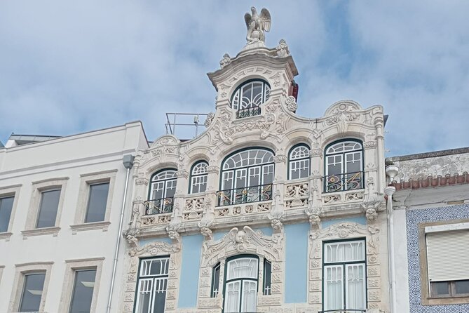 Aveiro Half-Day Small Group Tour from Porto - Porto to Aveiro: the ride that sets the tone