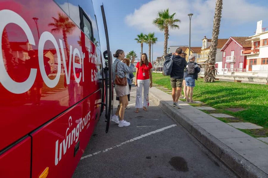 Aveiro: Half-Day Tour from Porto with Optional Cruise - The schedule math: where the 4 hours actually go