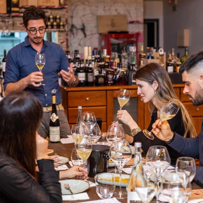 Aveiro: Wine & Food pairing - Inside Ricardos Wine Bar Pop-Up with 160+ wines by the glass