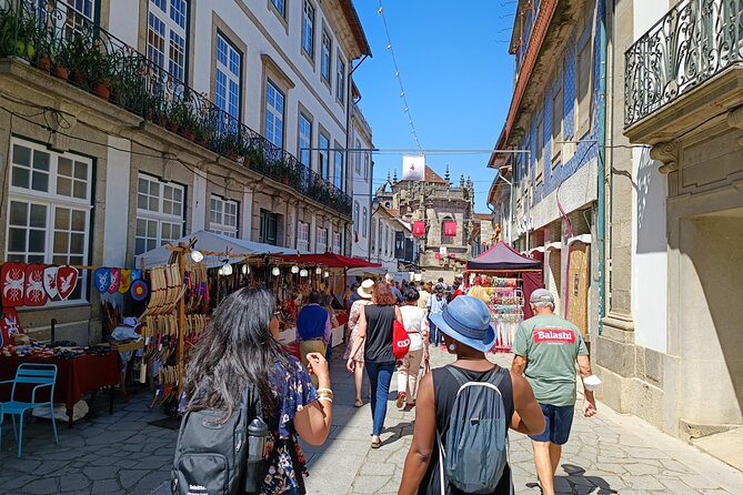 Best of Braga and Guimaraes Day Trip from Porto - Guimarães Castle: Vikings, raids, and that square keep