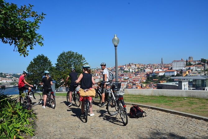 Bike or E-Bike Tour of Porto and Atlantic Coast - Getting Your Bearings: Jardim do Morro and the Porto Overlook