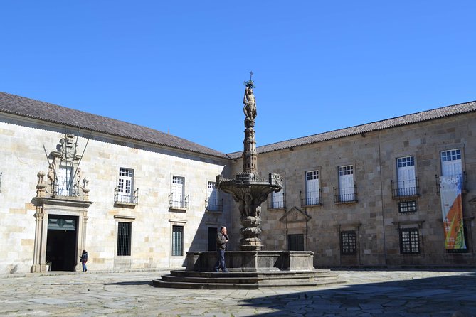 Braga: Half Day Private Tour from Porto - Guides make or break the churches-and-history day