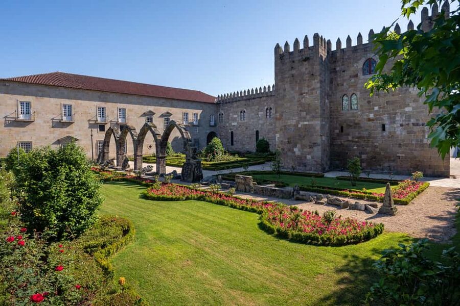 Braga: Private & Flexible Walking Tour in Historic Center - Key things to know before you start