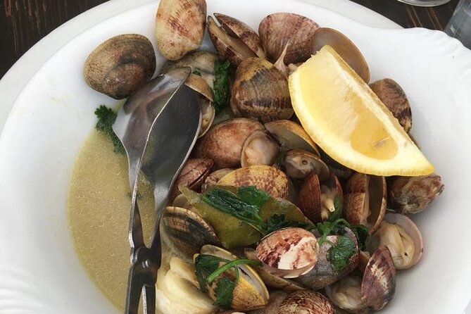 Buy, Cook & Taste-Gastronomic Tour North Portugal - A North Portugal food day that connects sea and land