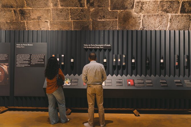 Cellar Tour, Port Wine Tasting & Fado Show at Fonseca - Group size, language, and your comfort level: small details that matter