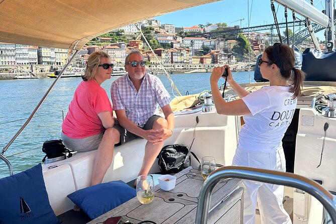 Charm cruise in Porto with wine tasting - Douro estuary to Foz do Douro: the wide-water feeling