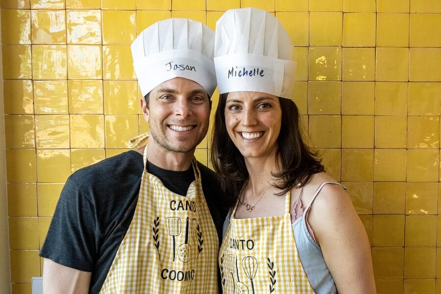 Chef Led Porto Market Tour & Portuguese Tapas Class + Wine - Who this Porto tapas class suits best