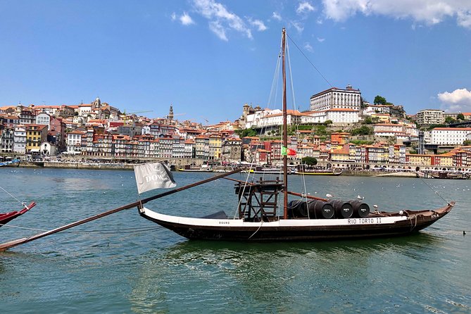 City Walking Tour & Port Wine Cellar - The downhill walking and the best city perspective you actually earn