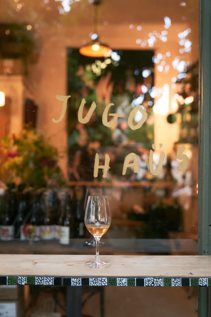Córdoba: Discover the Soul of Spanish Natural Wine & Cuisine - Learning the Winemakers Behind the Glass