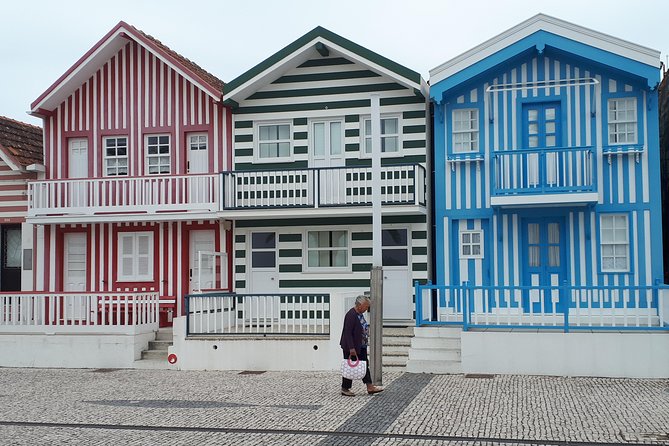 DayTrip Porto to Lisboa (optional visit to Aveiro_Coimbra_Fátima) Since 400eur - The big idea: turning a Porto–Lisbon transfer into real sightseeing