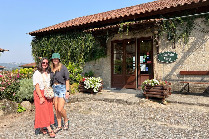 Discovering Magical Garden of Vines Tour in Quinta da Aveleda - Brandy cellar tour: aging process, explained on site