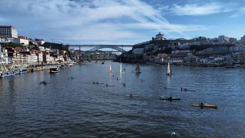 Douro River Kayak or Standup Paddleboard Tour - Porto skyline and Dom Luís Bridge from river level