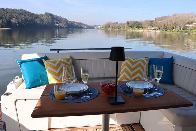 Douro Tour on a Private Yacht in Porto - Should you book? The quick decision