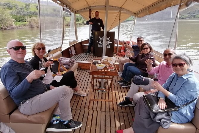 Douro Valley: A Half-Day, 1 winery, tatings & 1-h Boat tour - Pinhão One-Hour Boat Ride: Views, Dedicated Seating, and Mama Mia