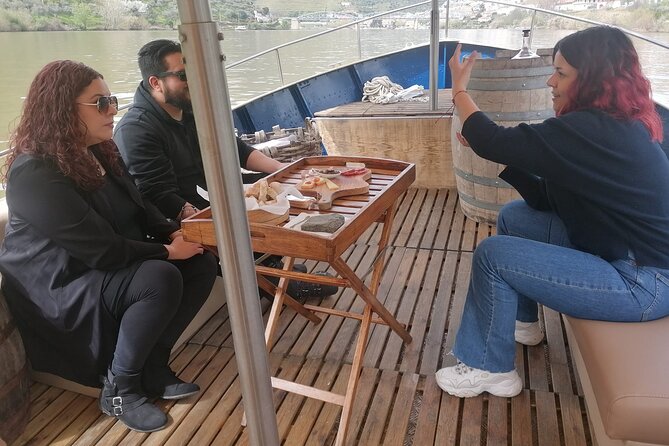 Douro Valley: A Half-Day, 1 winery, tatings & 1-h Boat tour - Who This Tour Fits Best (and Who Should Consider a Longer Trip)