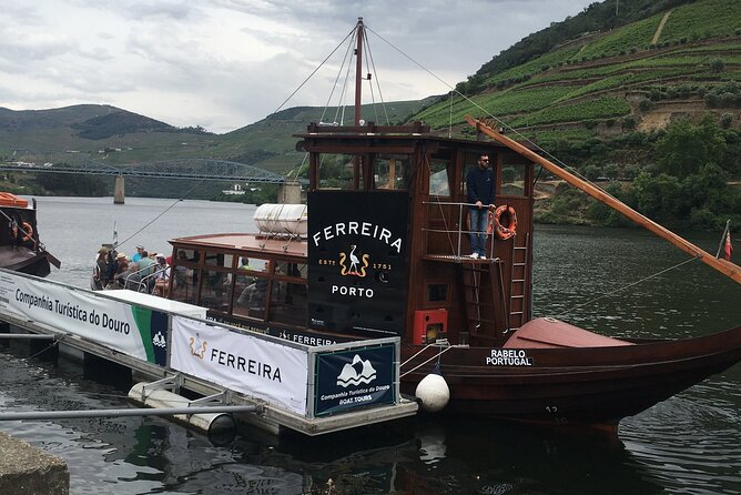 Douro Valley in off road - Private Tour - Stop 3: Miradouro de São Leonardo da Galafura and the picnic lunch