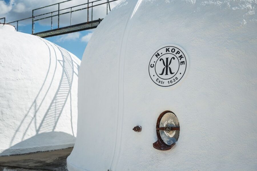 Douro Valley: Quinta de S. Luiz Winery Tour and Tasting - The terrace moment: Douro river views with your tasting in mind
