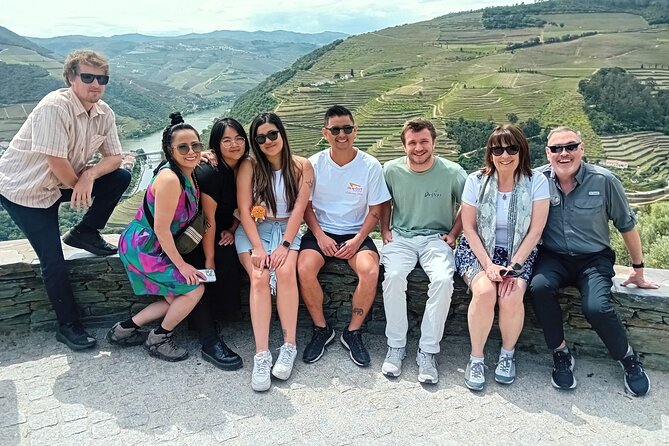 Douro Valley Vineyard Visits Wine Tasting Boat Ride and Lunch - Peso da Régua Vineyards: Tasting That Comes With Context