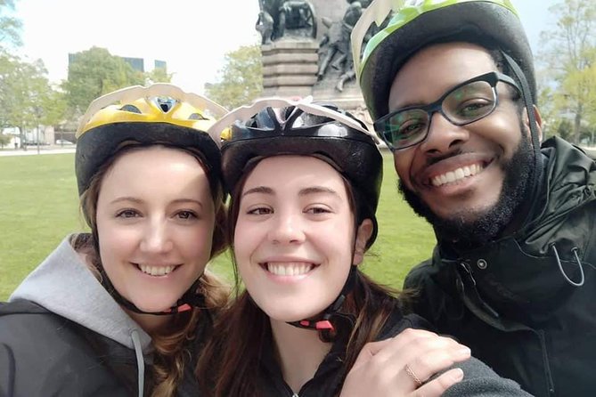 E Bike Porto Downtown and Sightseeing bike tour - The e-bike advantage on hills and cobblestones (and why it actually matters)