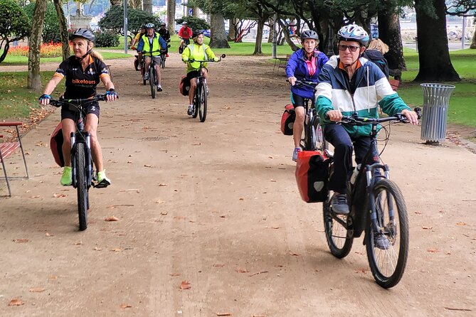 E Bike Porto Downtown and Sightseeing bike tour - Timing and coverage: getting a lot of Porto into 3 hours