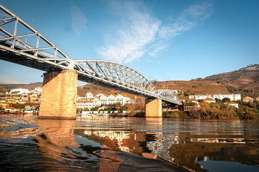 Exclusive Douro Valley: 3 Wineries, 9 Wine Tastings & Lunch - The Douro Day in Plain English: what you do, in order