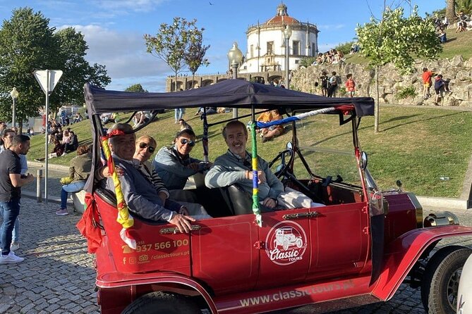 Explore Porto Aboard A Classic Tuk-Tuk tour 1h - Key highlights worth your attention