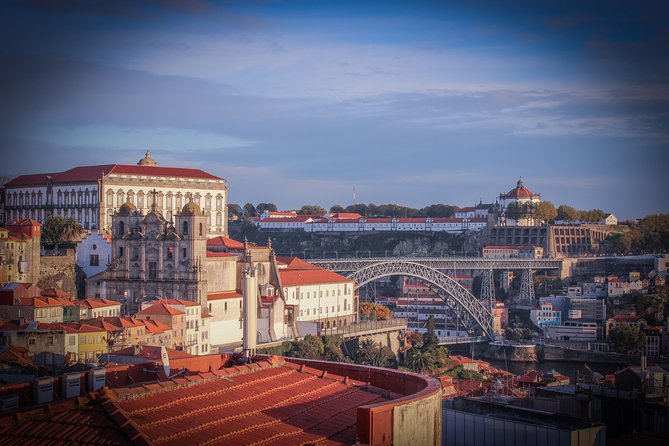 Fado Dinner Show and Night Lights Tour in Porto - Coastal Scenery and Matosinhos After Dark