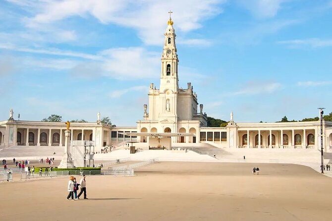 Fatima Sanctuary and Pastorinhos Village Private Tour From Porto - Key points to know before you go
