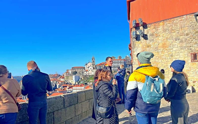 First thing to do in Porto, Know Porto Private Walking Tour. - Porto Cathedral and the city’s evolution behind the walls