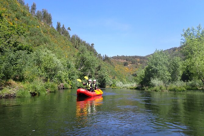 From Arouca: Paiva River Canoe Rafting Adventure Tour - Passadicos do Paiva: Setting Up for the River Run
