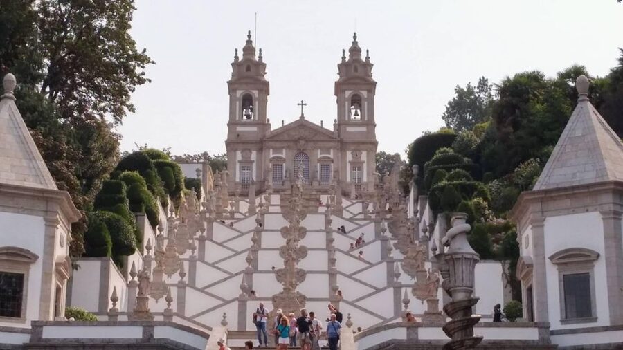 From Oporto: Braga Tour (4Hours) - Half Day - Free time in Braga for walking and shopping (use it well)