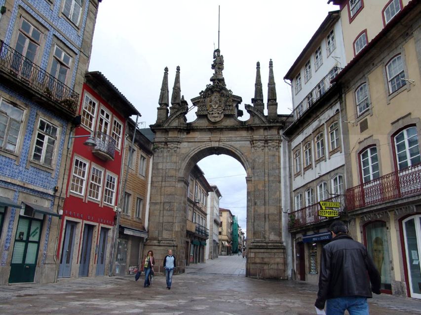 From Oporto: Braga Tour (4Hours) - Half Day - Should you book this Braga tour?