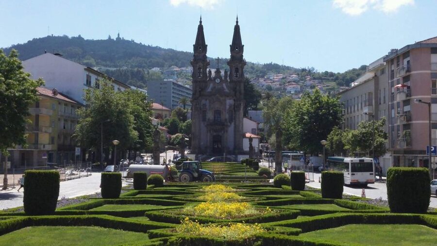 From Oporto: Guimarães Tour (4Hours) - Half Day - Guimarães Castle Visit (30 Minutes): The Value of a Ticket You Don’t Have to Buy