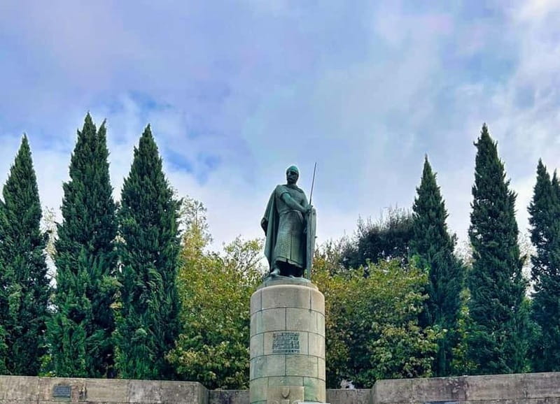 From Porto: Braga and Guimarães Day Tour with Lunch - Bom Jesus do Monte and Sameiro: two sanctuaries with different energy