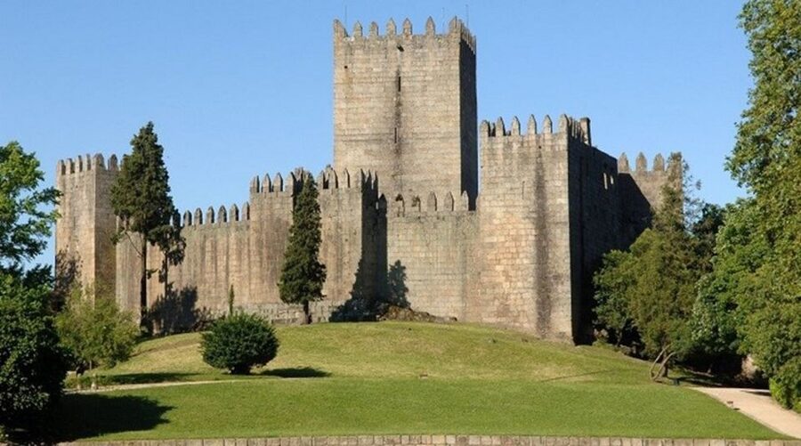 From Porto: Braga and Guimarães Small Group Tour with Lunch - Key Stops and What You’ll Actually Get