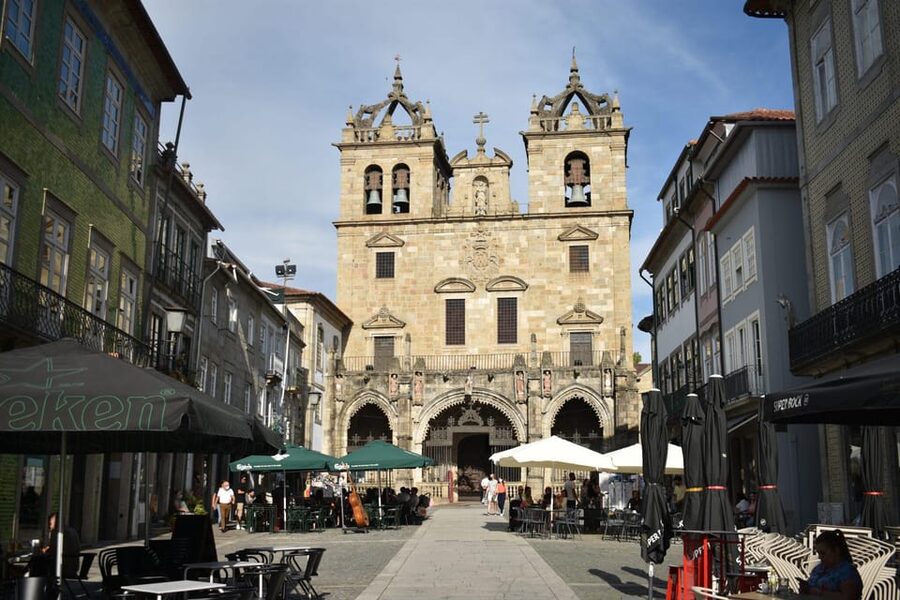 From Porto: Braga & Guimarães Day Trip with Lunch - Key things to know before you go