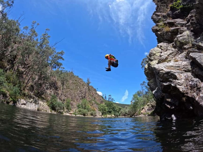 From Porto: Canoe Rafting on the Paiva River - Jeep time in Paradinha: Paiva Gorge and Cabanas Longas
