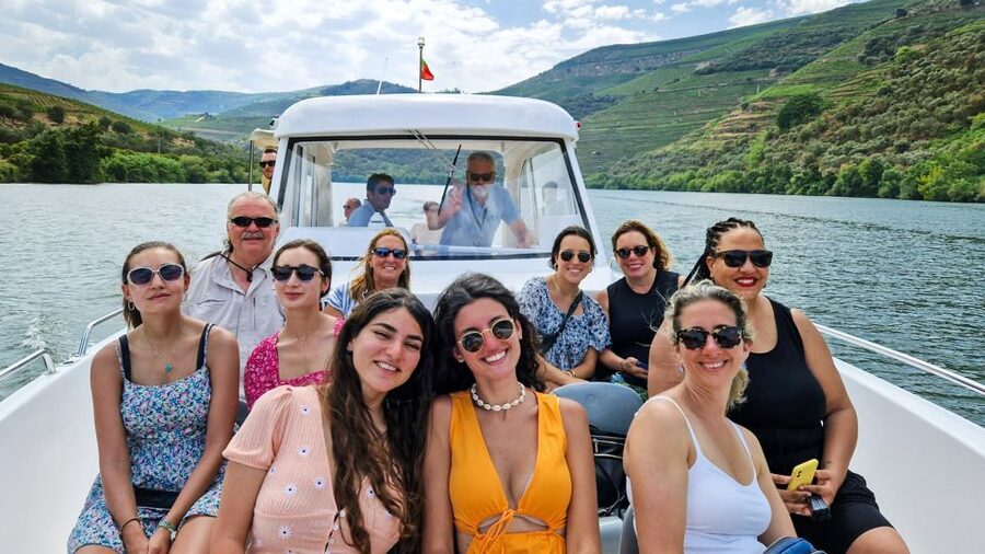 From Porto: Douro Valley w/ Boat Tour, Wine Tasting & Lunch - The Second Winery Visit in Pinhão: Comparing Port Styles While the Day Connects